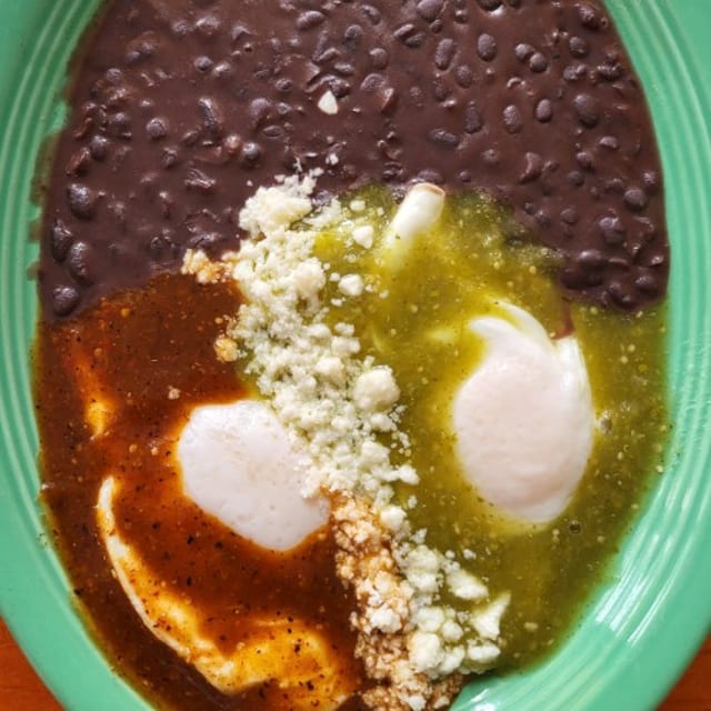 Huevos Divorciados.